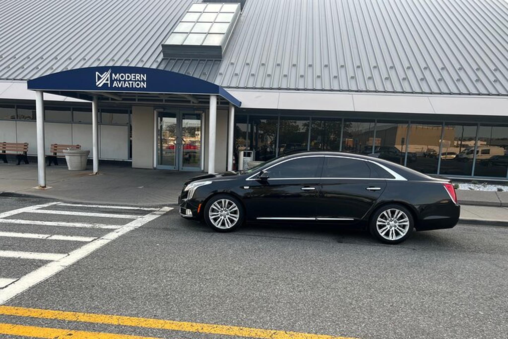 New York City Airport Ground Transportation - Image 2