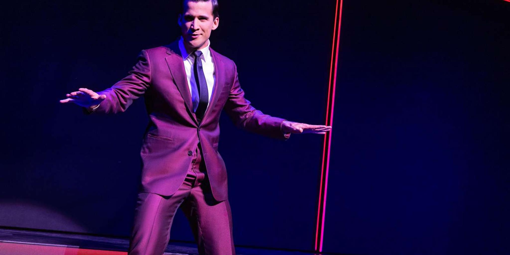 New York Broadway Musical Maybe Happy Ending - Image 4