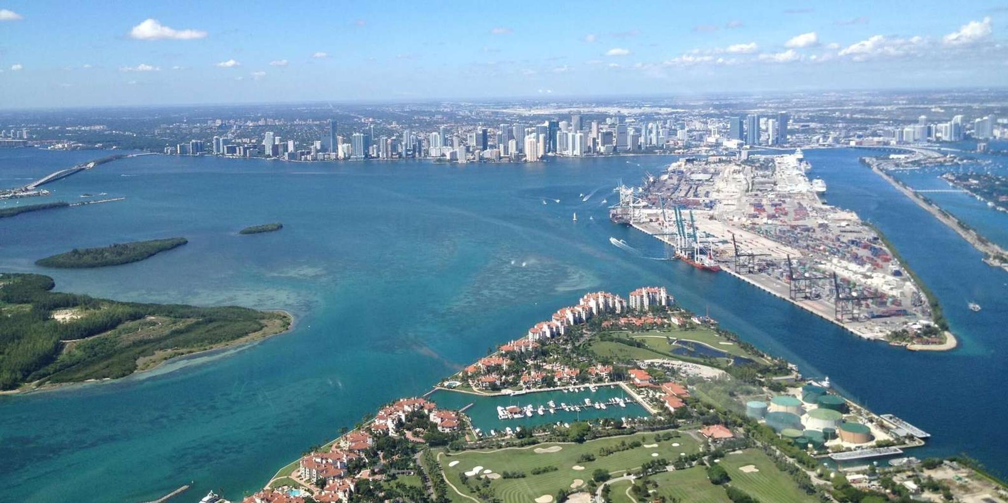 Miami Seaplane Skyline and Beaches Tour - Image 2