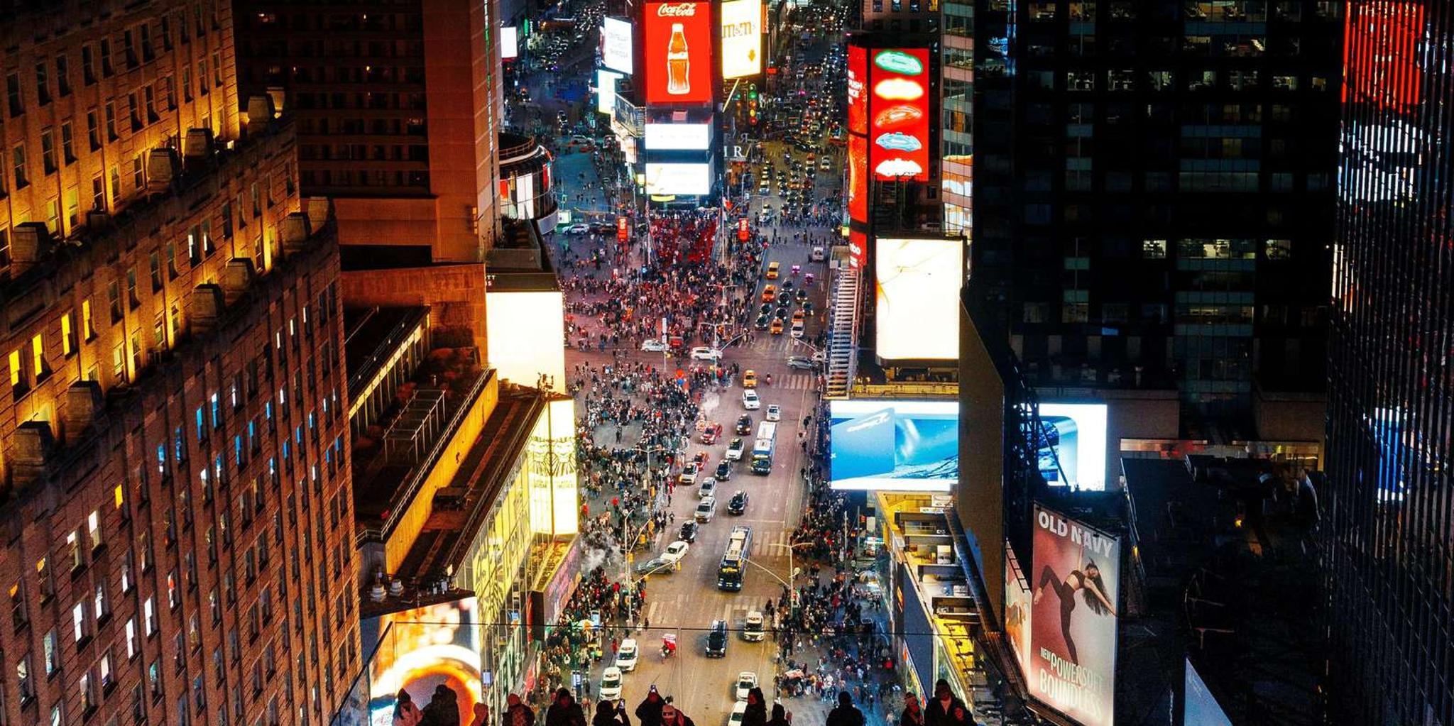 New York City Times Square Viewing Deck - Image 3
