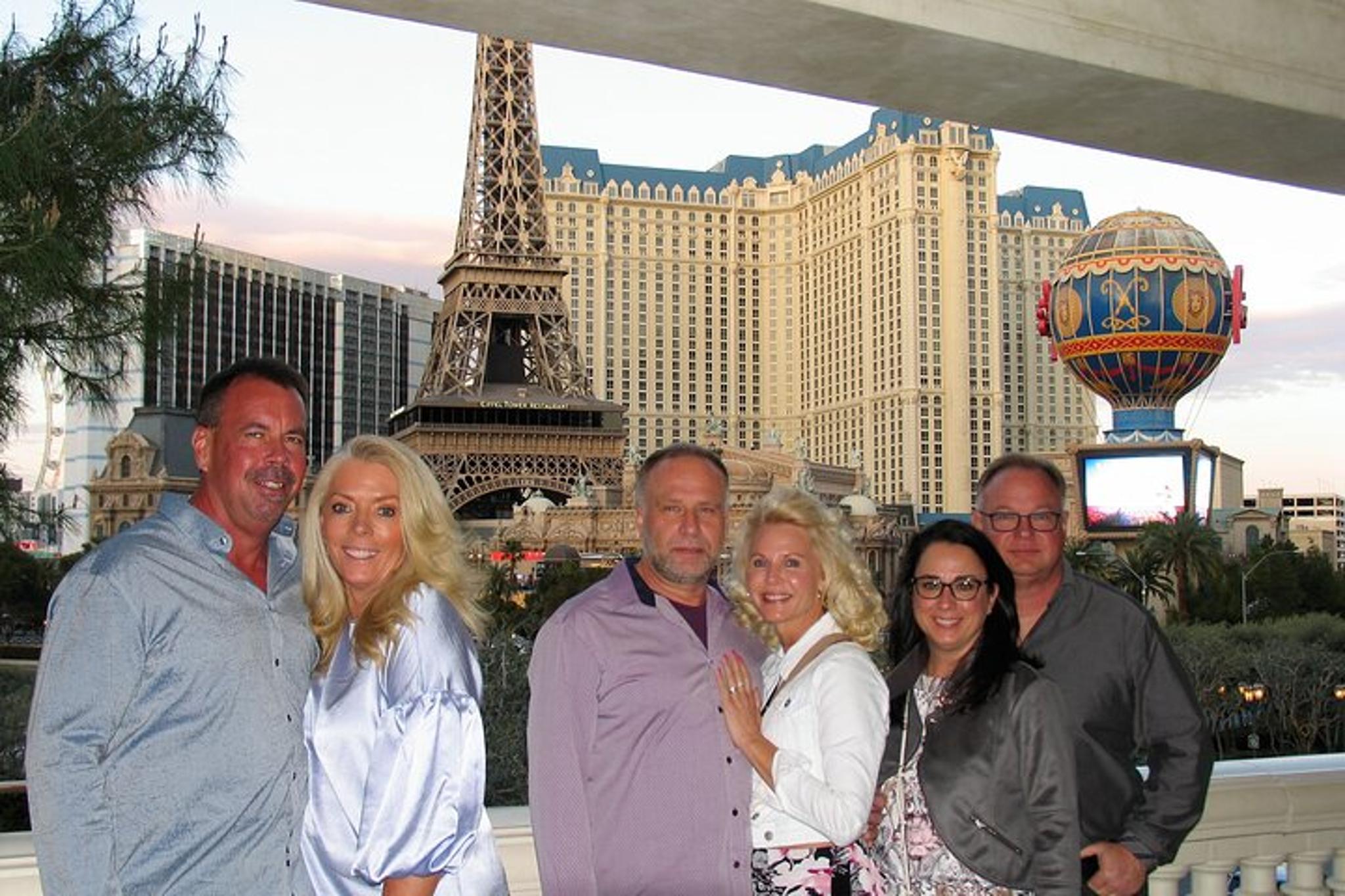 Las Vegas Limo Tour with Champagne 2 hr - Image 5