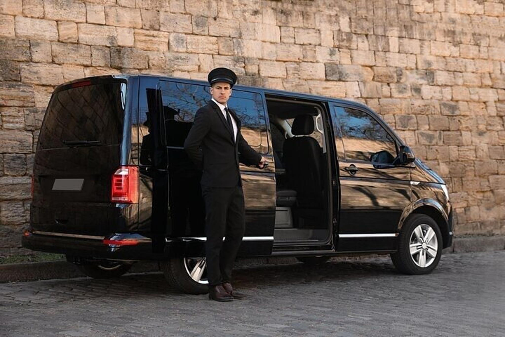 New York Private Airport Transfer to JFK - Image 2
