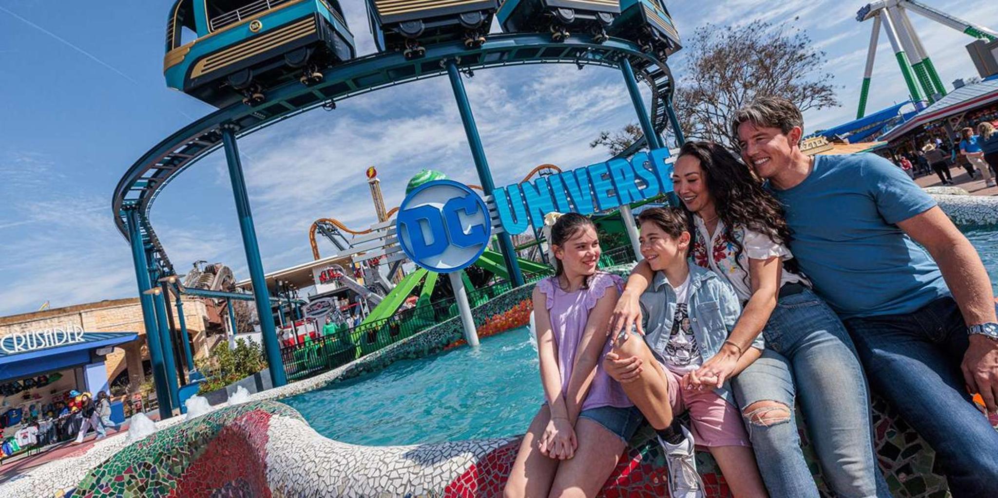 San Antonio Six Flags Fiesta Texas Admission - Image 3