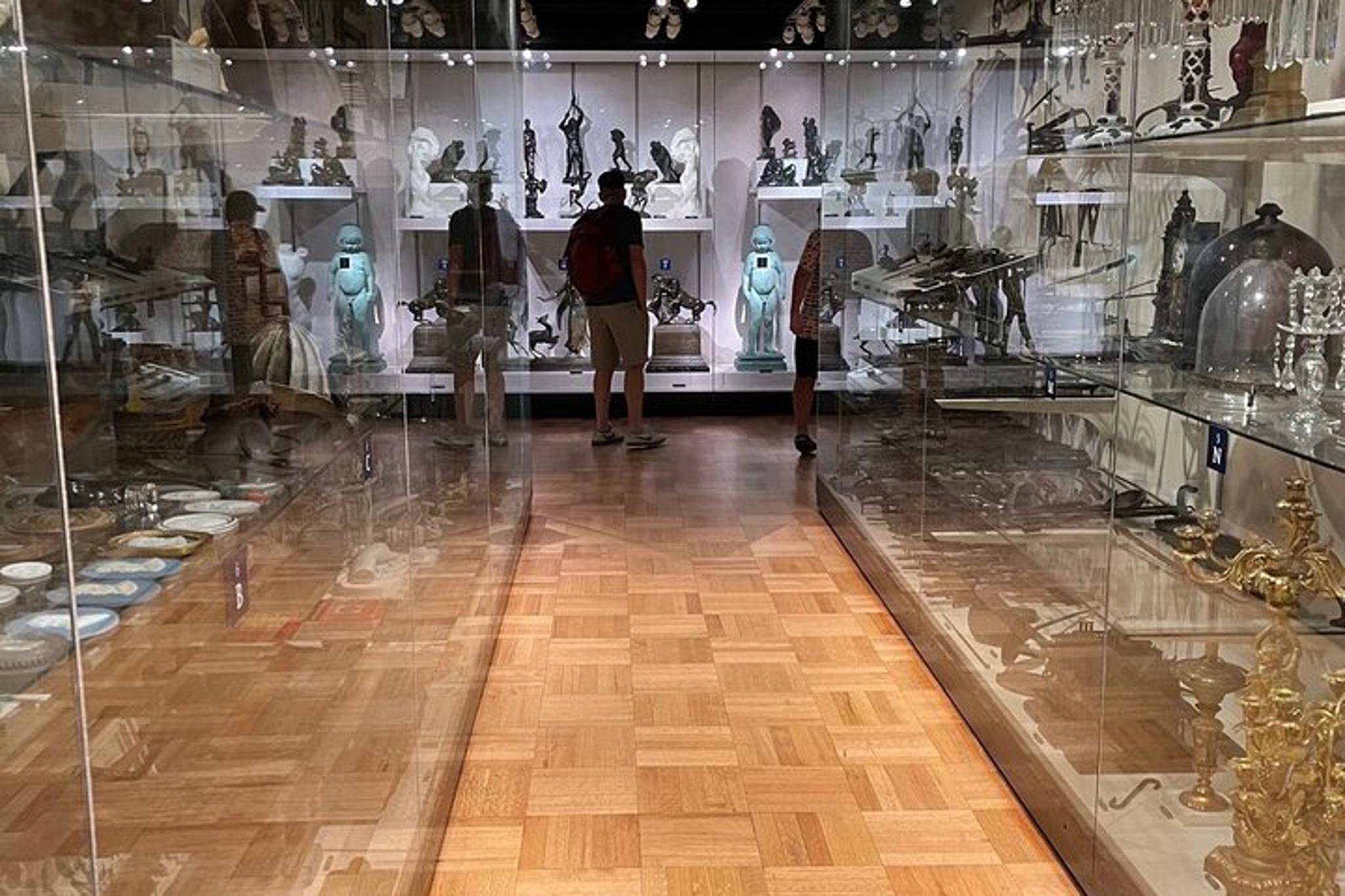 New York Metropolitan Museum Ghost Stories Tour 2 hr