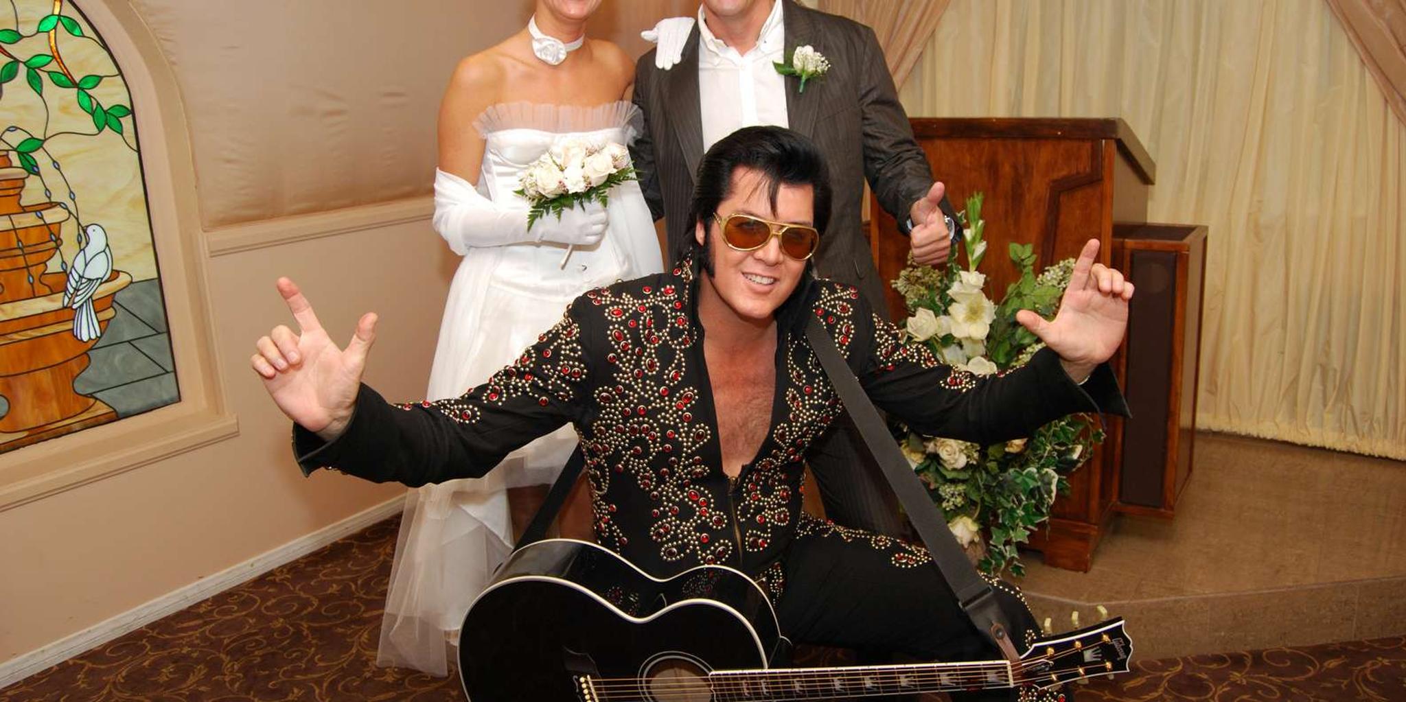 Las Vegas Elvis-Themed Wedding at Graceland Chapel - Image 2