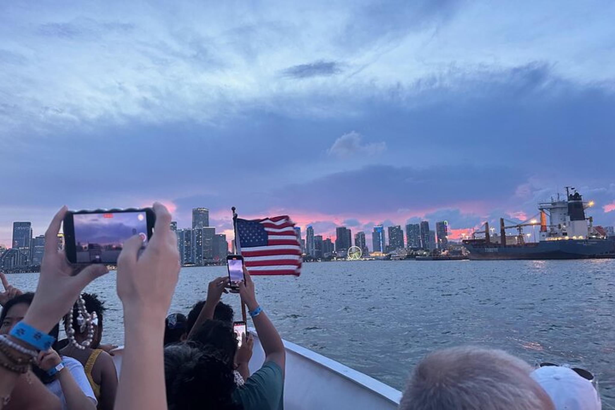 Miami Skyline Champagne Cruise - Image 1