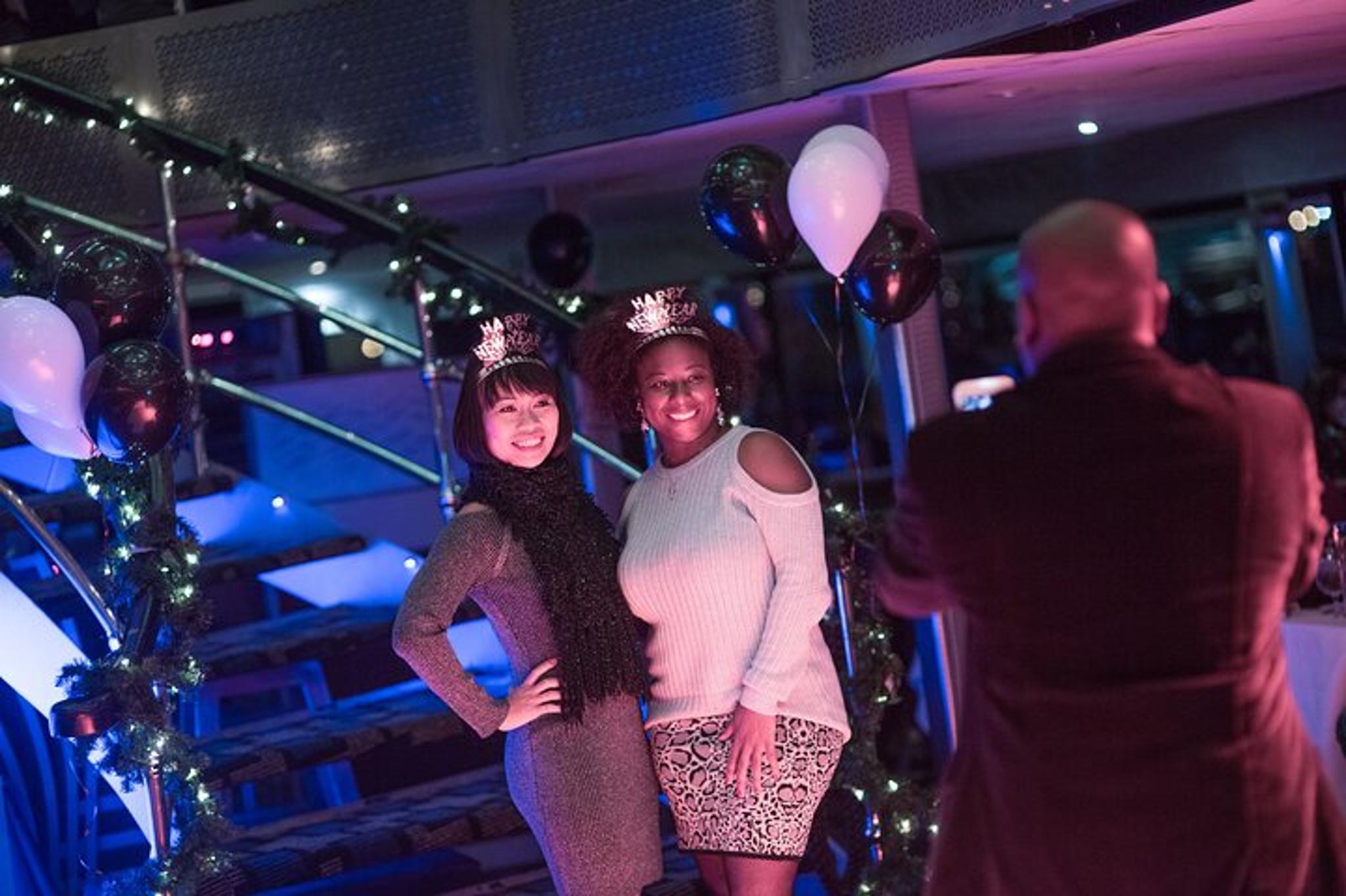 Philadelphia New Year's Eve Dinner Cruise - Image 4