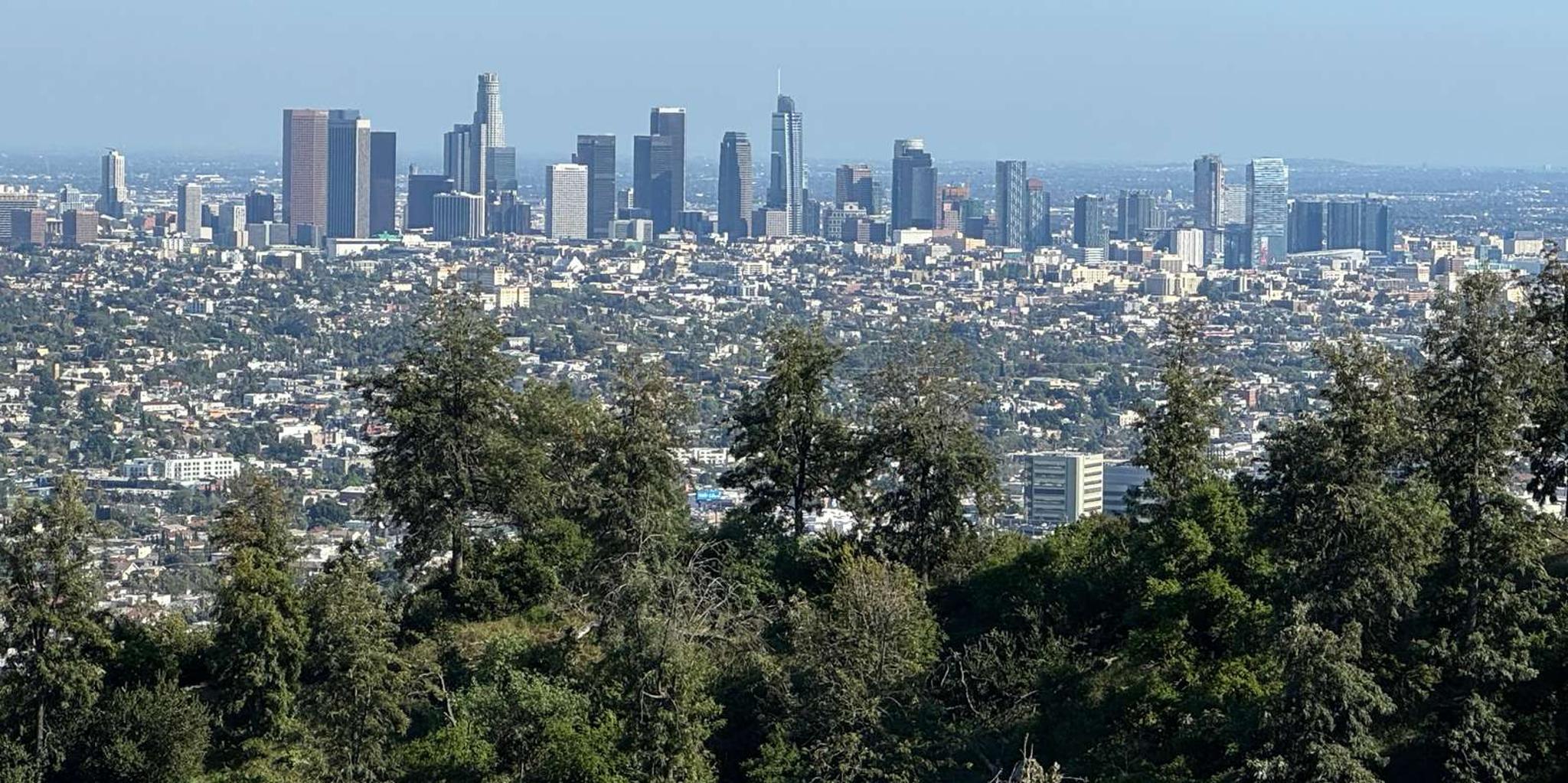 Los Angeles SUV Tour of Hollywood and Beverly Hills - Image 3