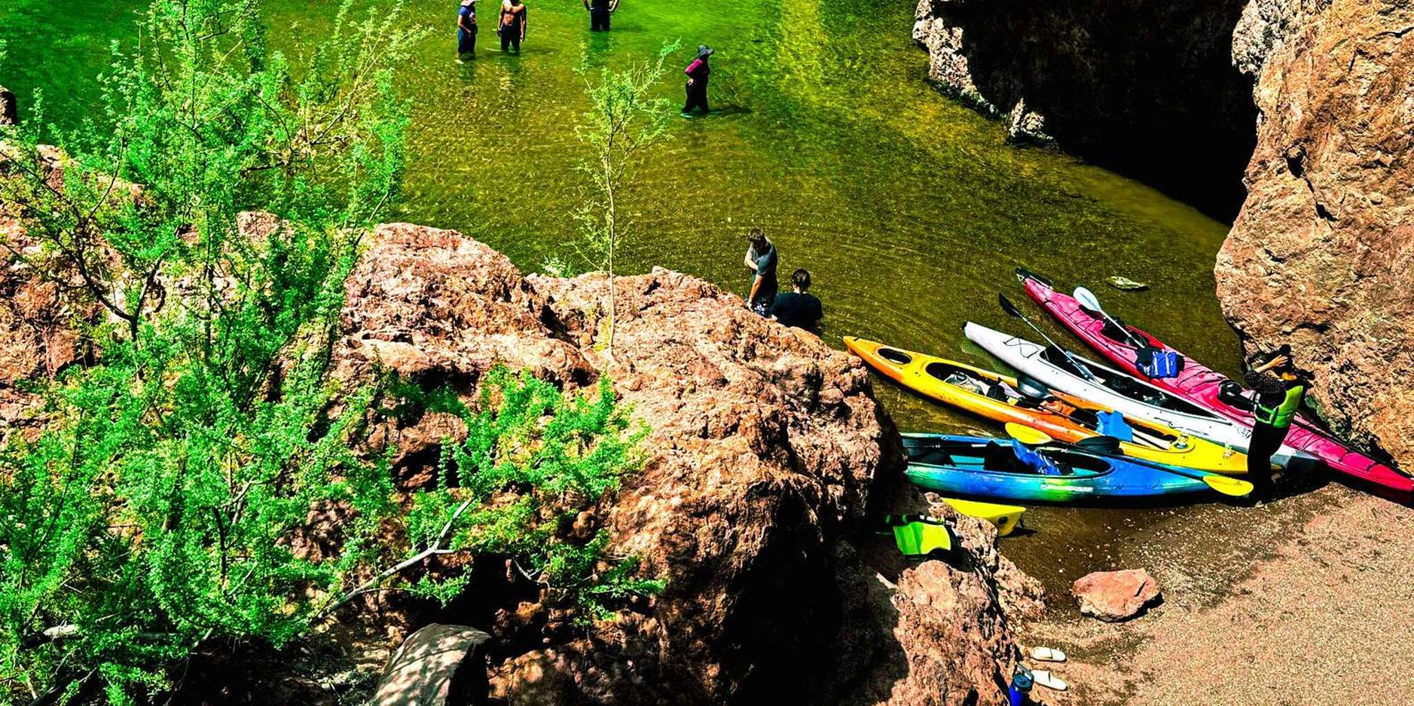 Willow Beach Emerald Cave Kayak Tour - Image 3