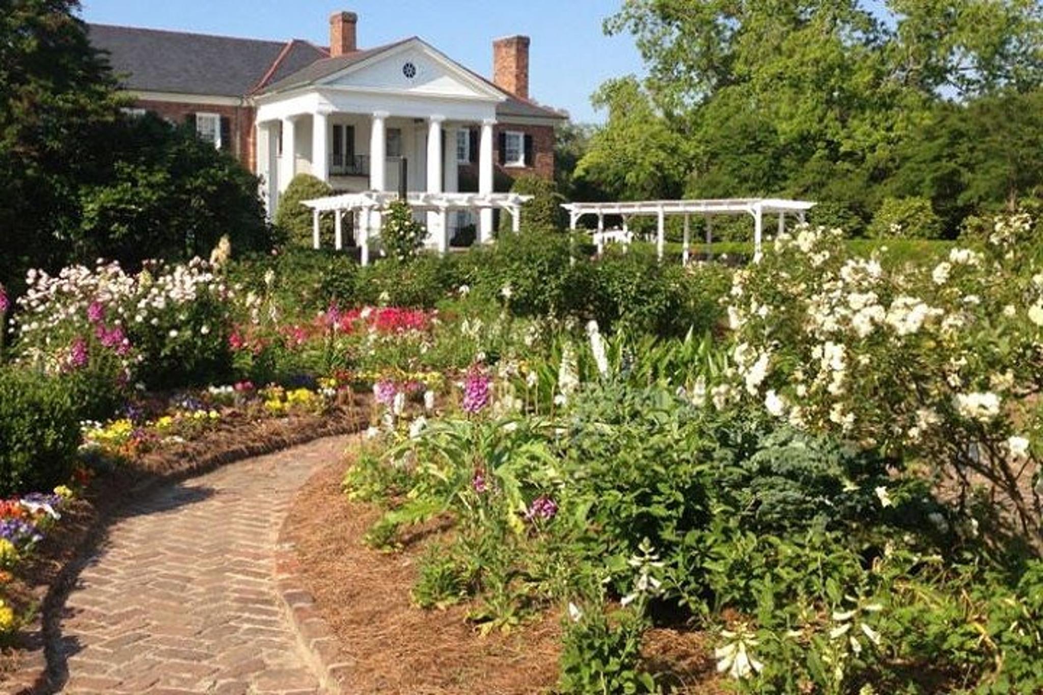 Charleston City Tour and Boone Hall Day Trip