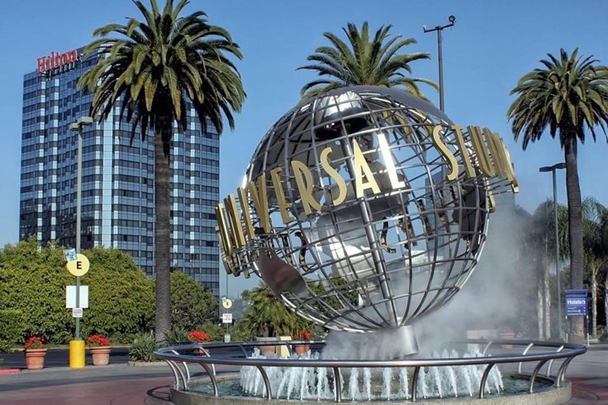 Long Beach Private Transfer to Universal Studios - Image 4