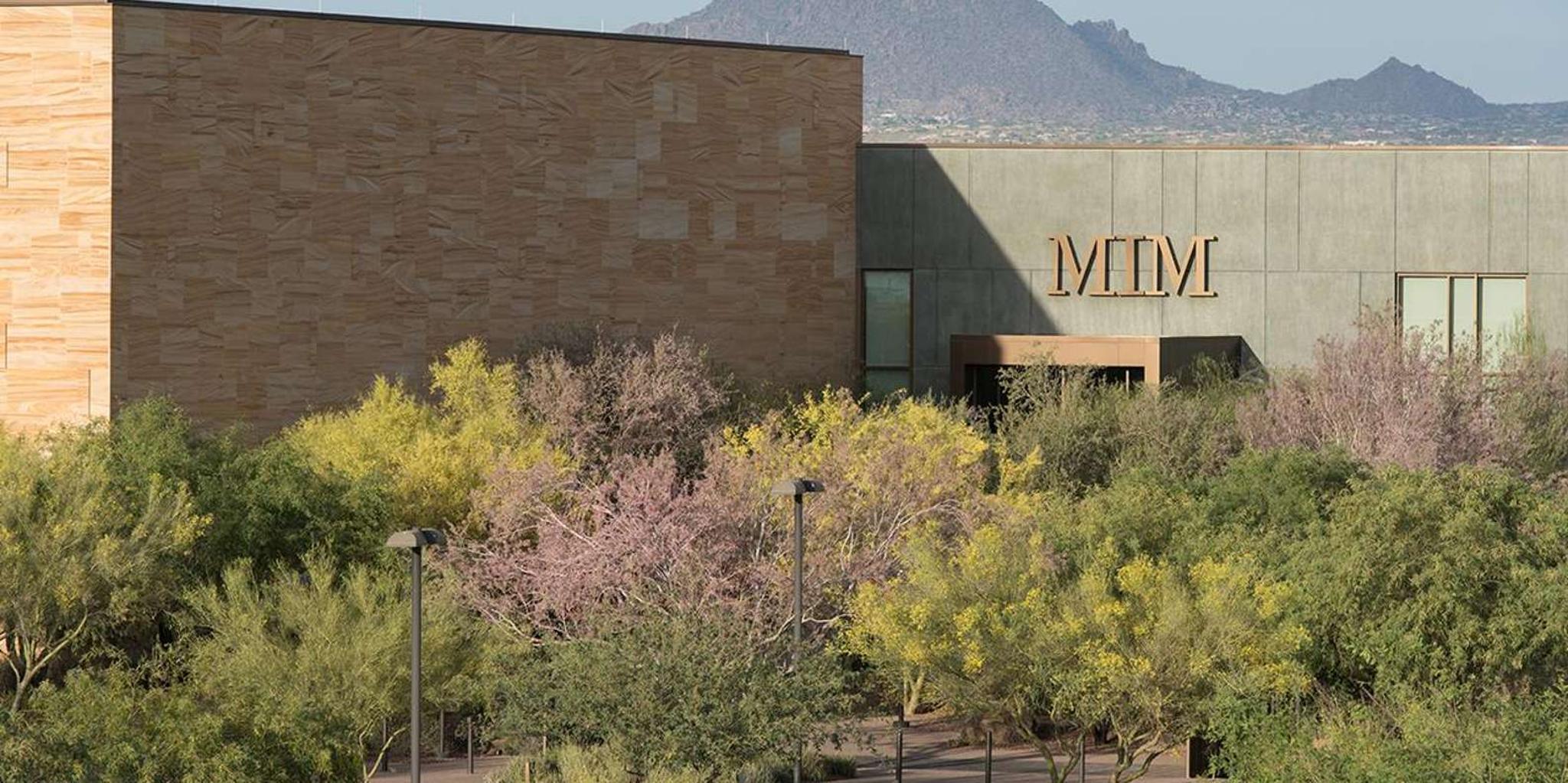 Phoenix Musical Instrument Museum Tour
