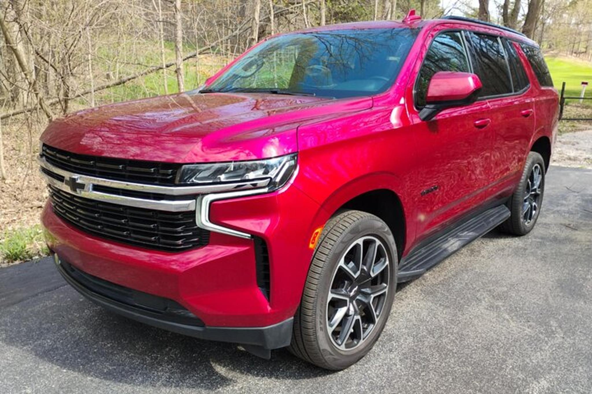 Traverse City Wine Tour in a Cherry Red Tahoe - Image 4