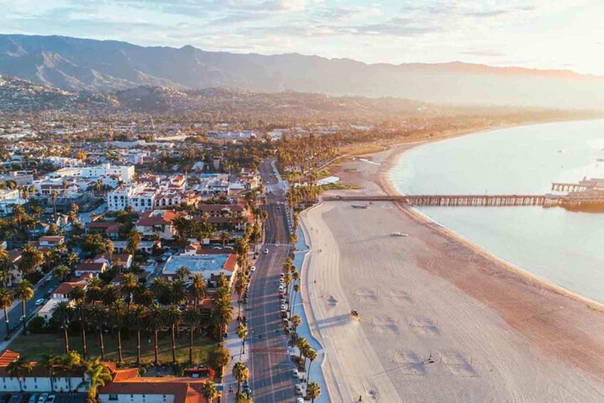 Santa Barbara Scenic Train and Coastal Charm Day Trip - Image 5