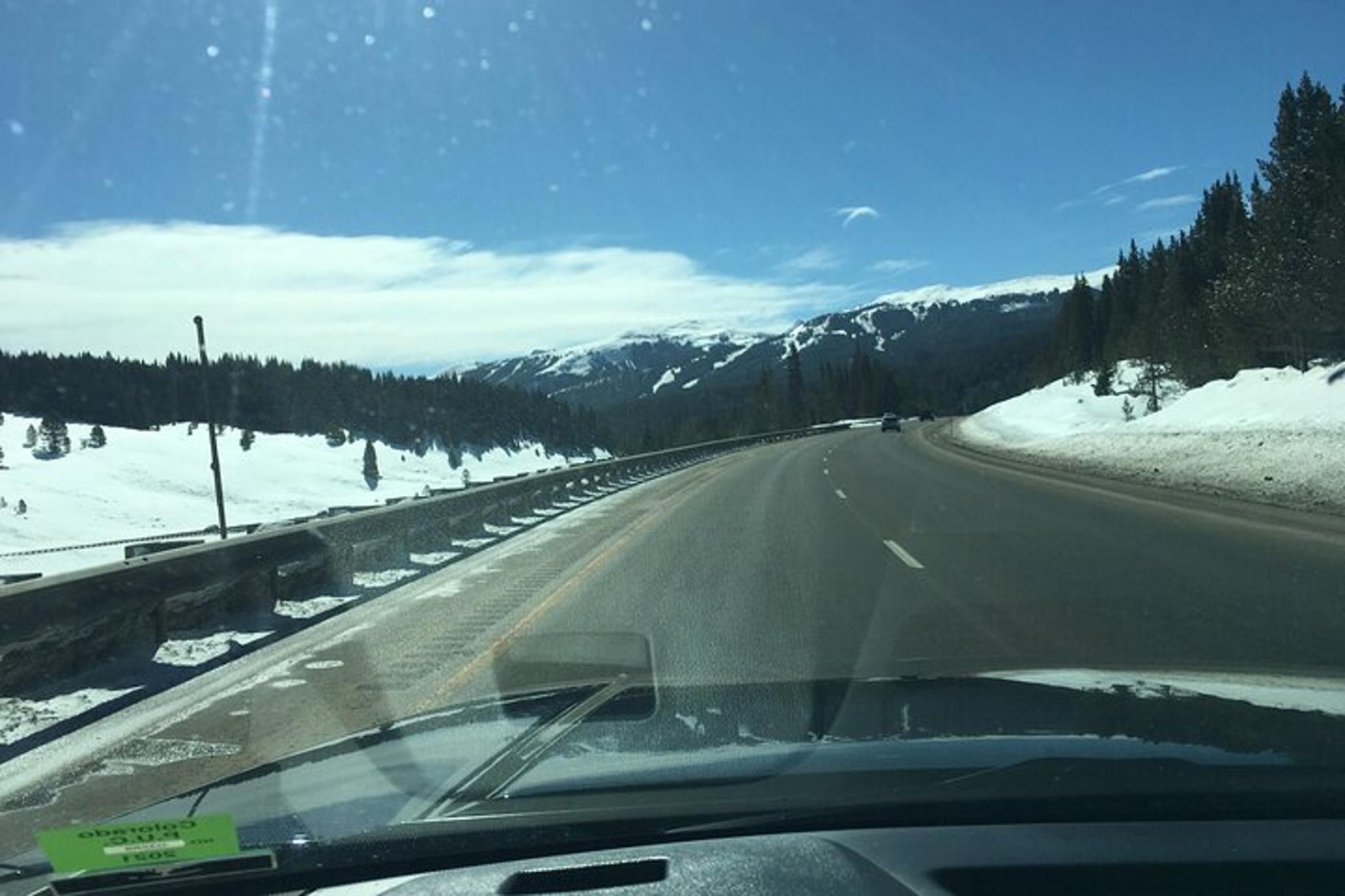 Denver Airport to Vail Transfer - Image 5