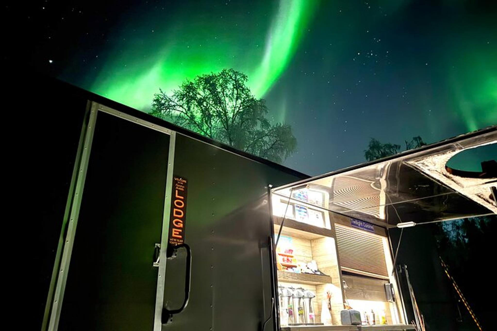 Fairbanks Northern Lights Experience - Image 4