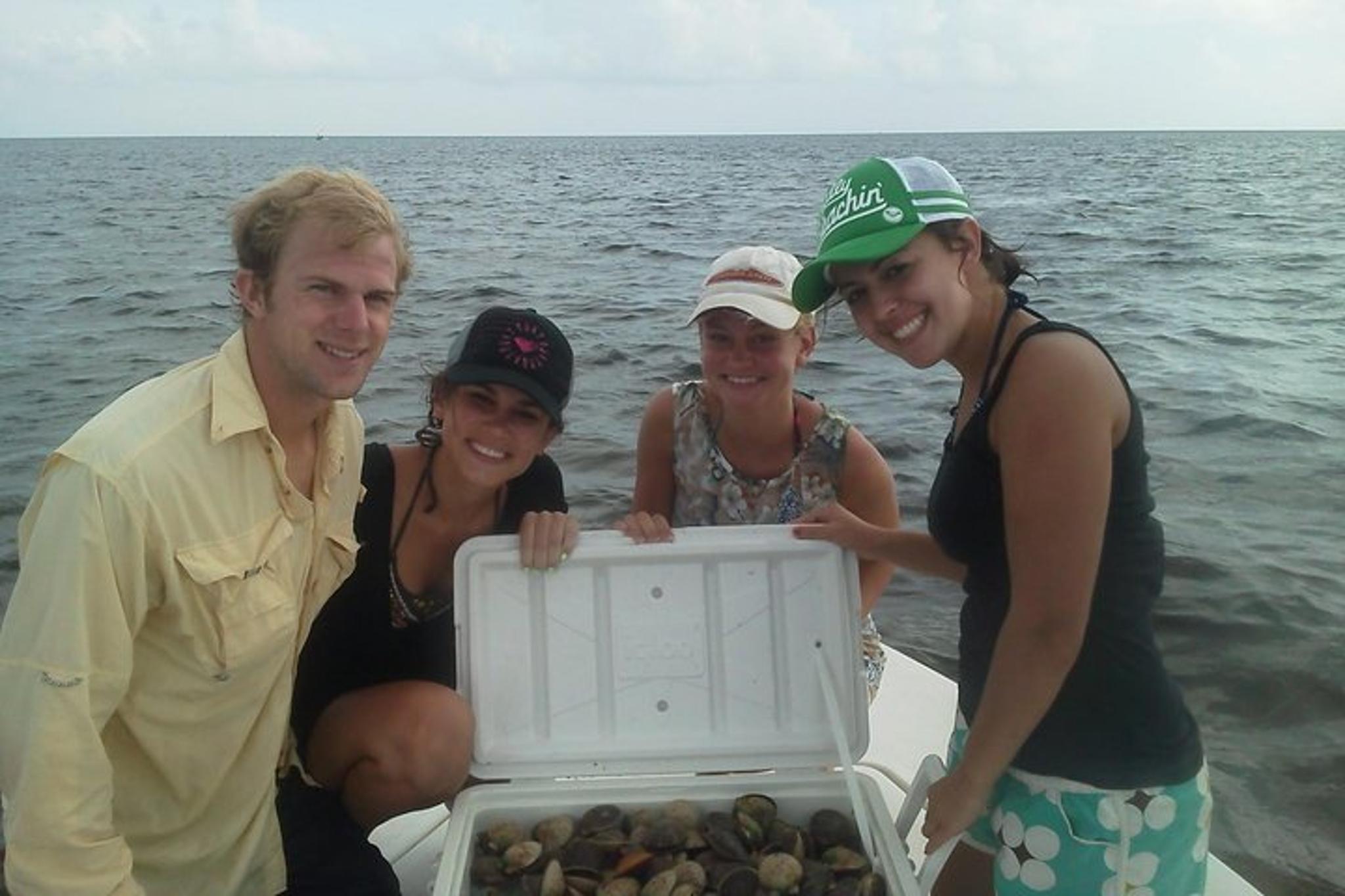 Crystal River Scalloping Charter - Image 2