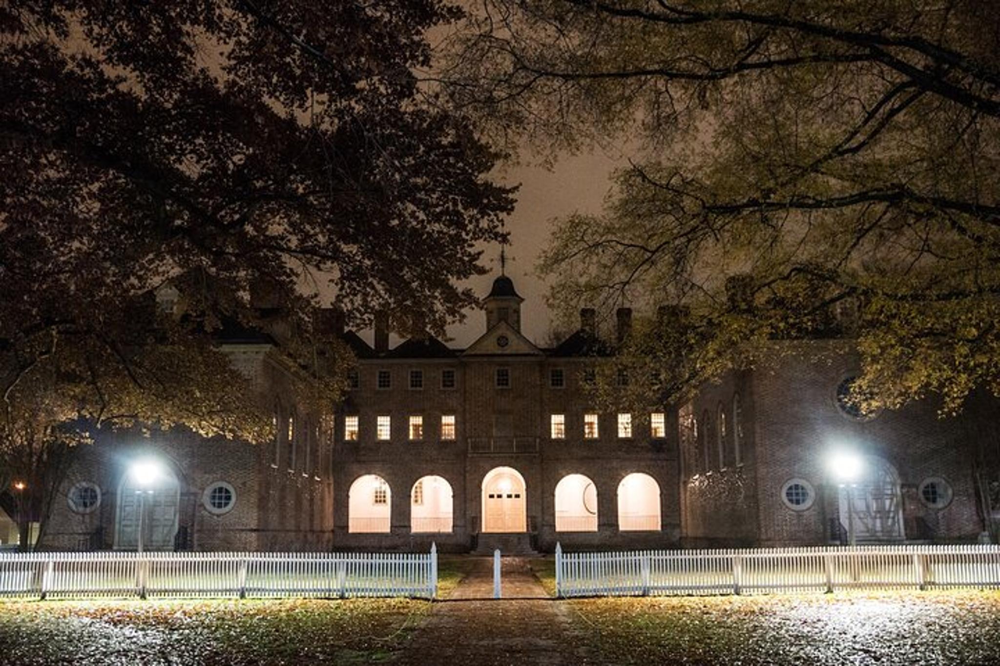 Williamsburg Ghost Hunt at Midnight - Image 6