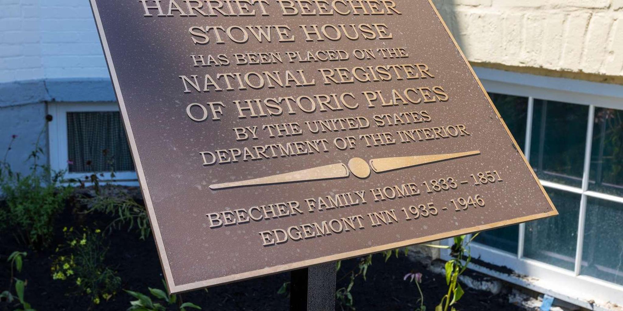 Cincinnati Harriet Beecher Stowe House Tour - Image 2
