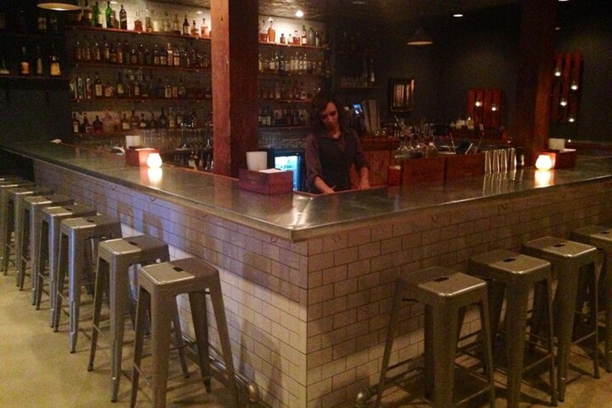 Jacksonville Bar Hunt Adventure - Image 3