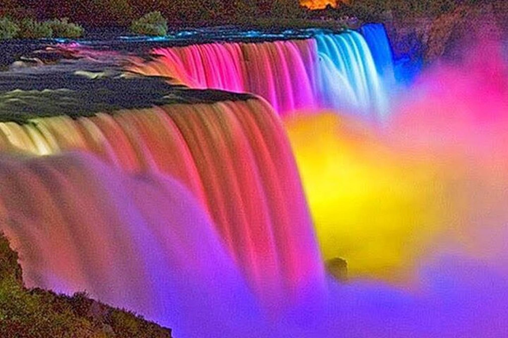 Niagara Falls Night Walking Tour - Image 3