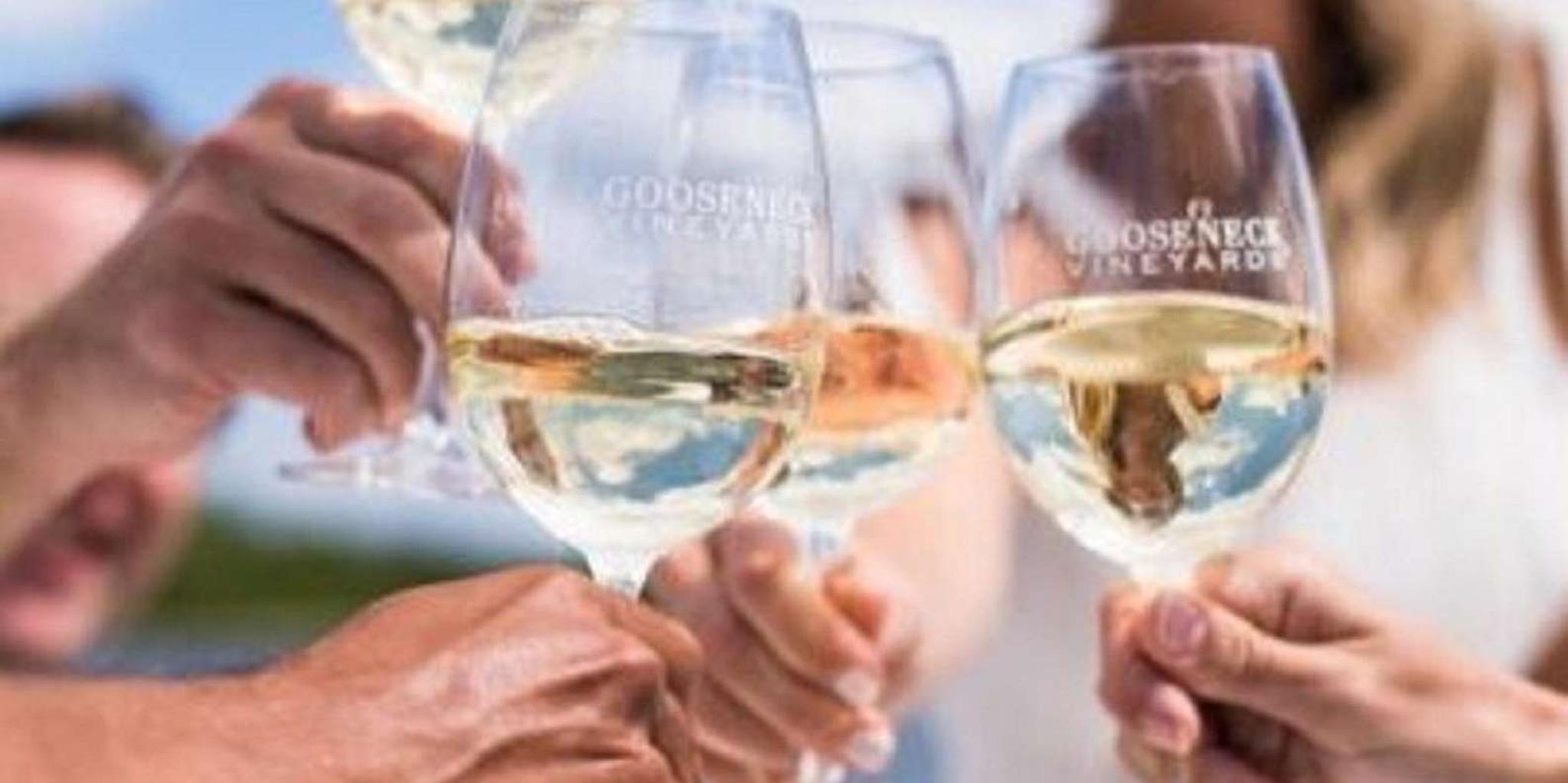 Providence Cruise with Wine and Prosecco - Image 4