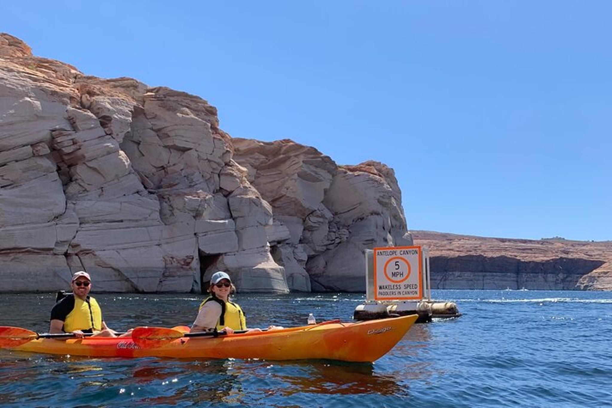 Antelope Canyon Kayaking and Hike Tour - Image 3