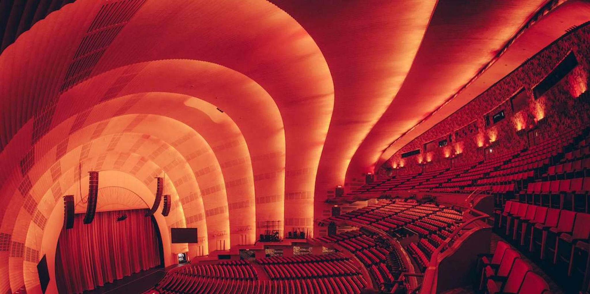 New York Radio City Music Hall Tour - Image 4