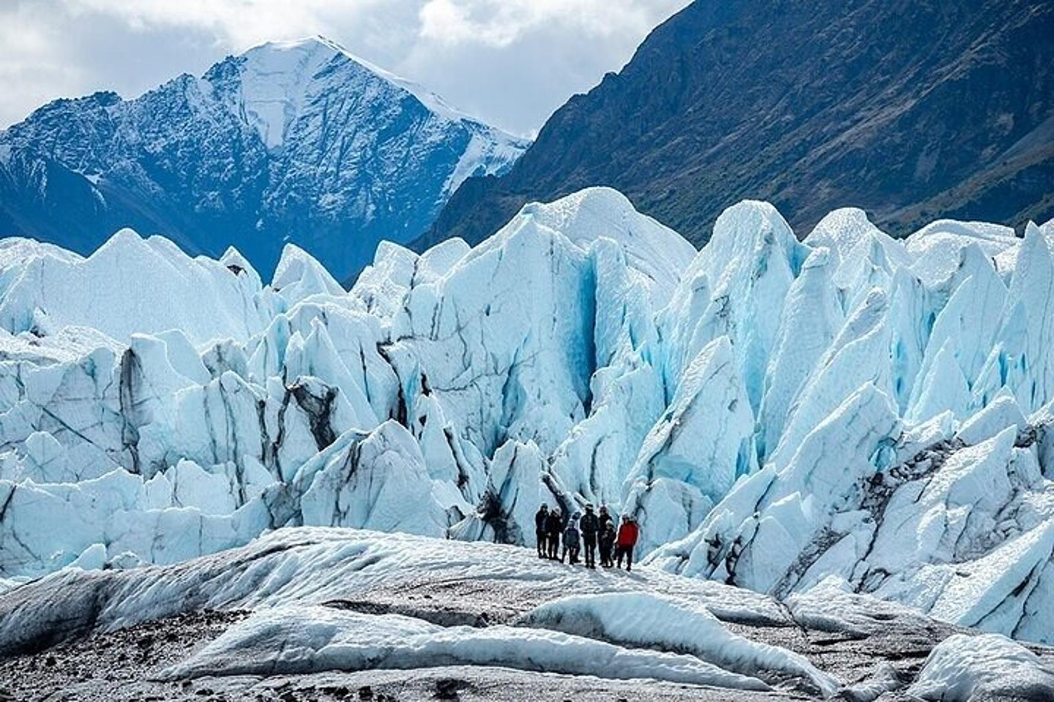 Anchorage Matanuska Glacier Hike with Lunch - Image 2