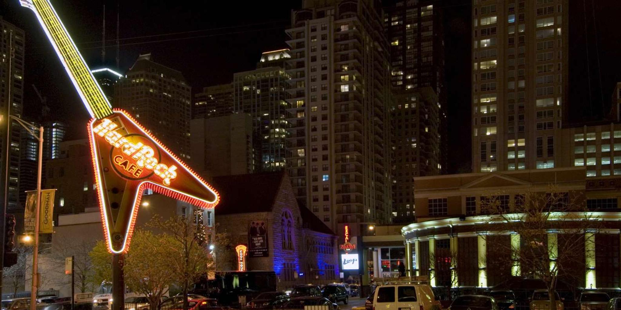 Chicago Hard Rock Cafe Dining Experience - Image 3