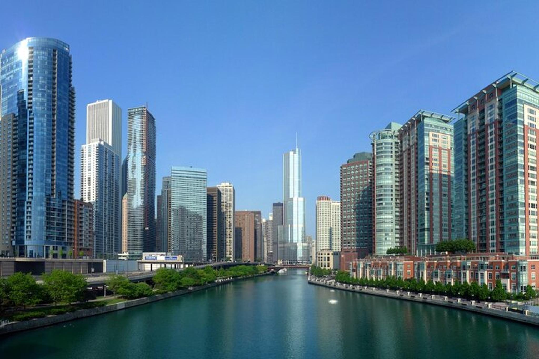 Chicago Audio Tour of Storied Neighborhood - Image 3