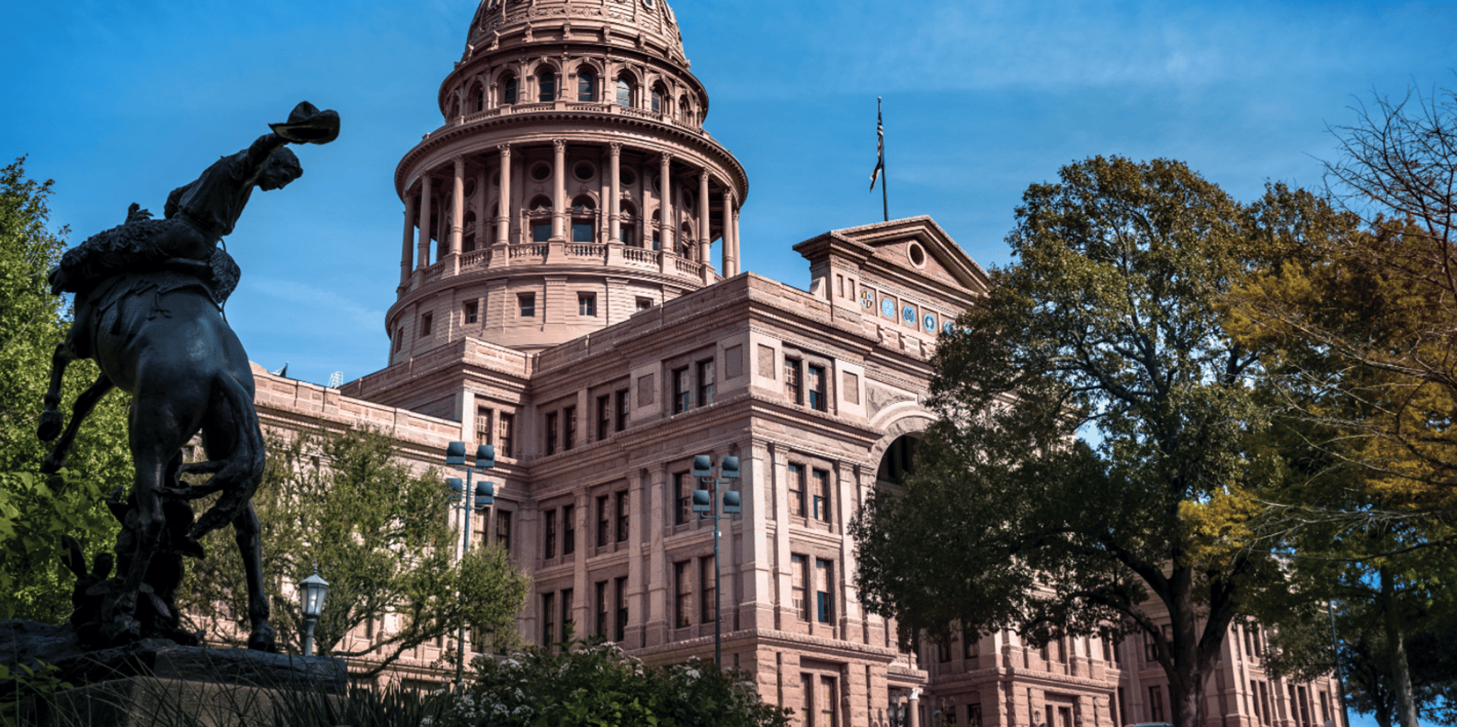 Austin Highlights Tour with Texas Capitol and Food Stop - Image 2