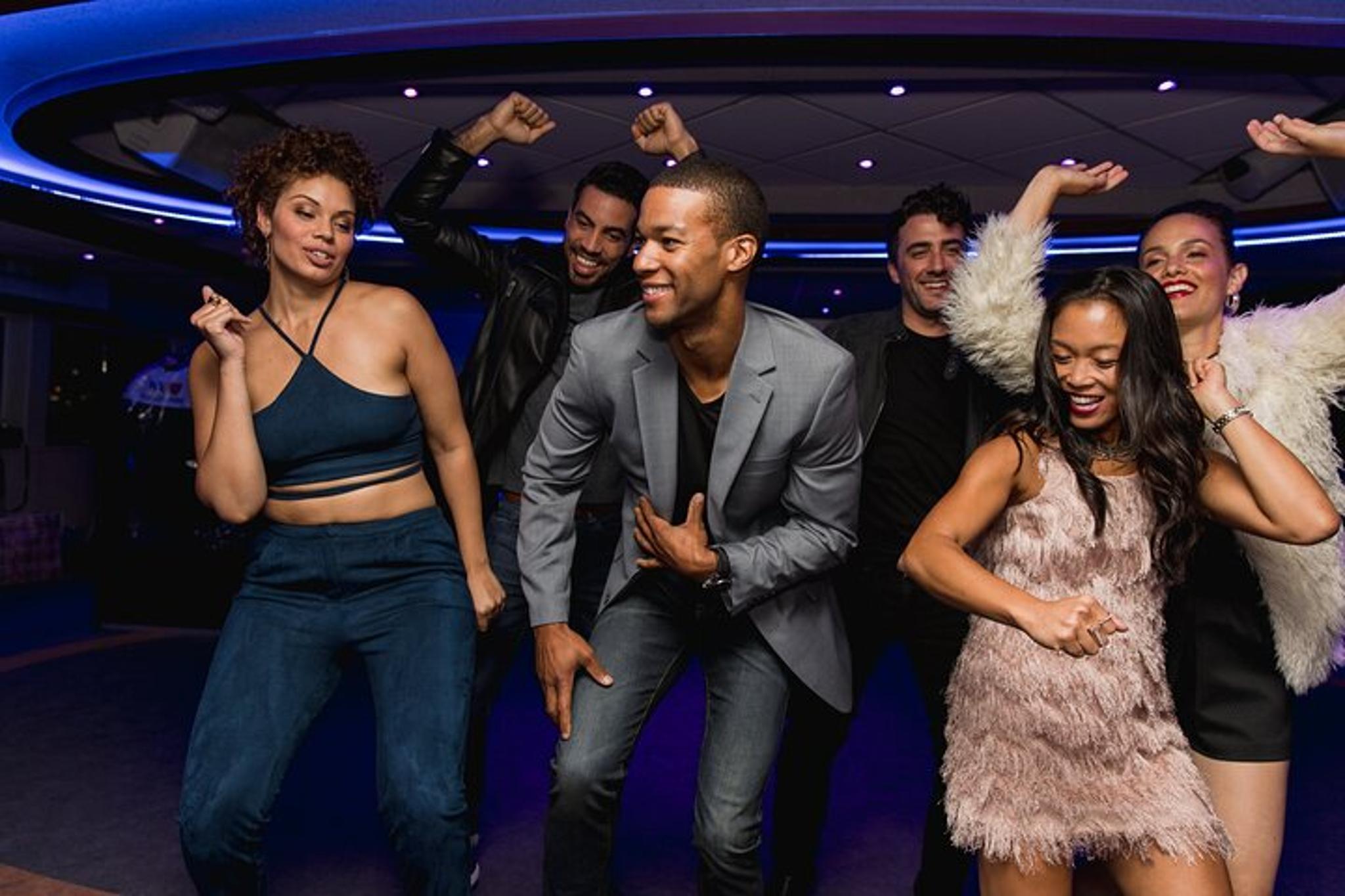 New York Dinner Cruise - Image 6