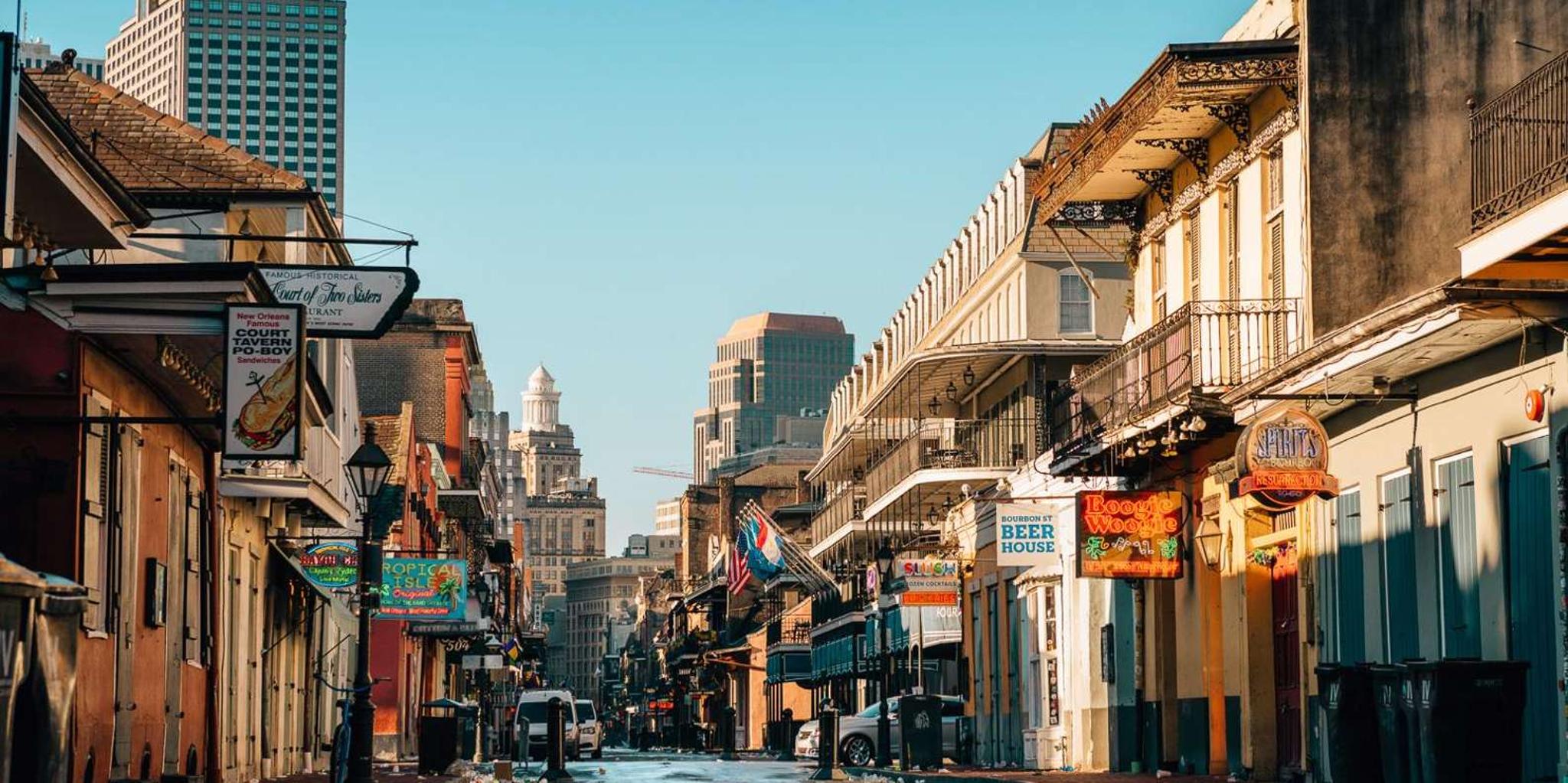 New Orleans French Quarter History and Hauntings Tour 2 hr