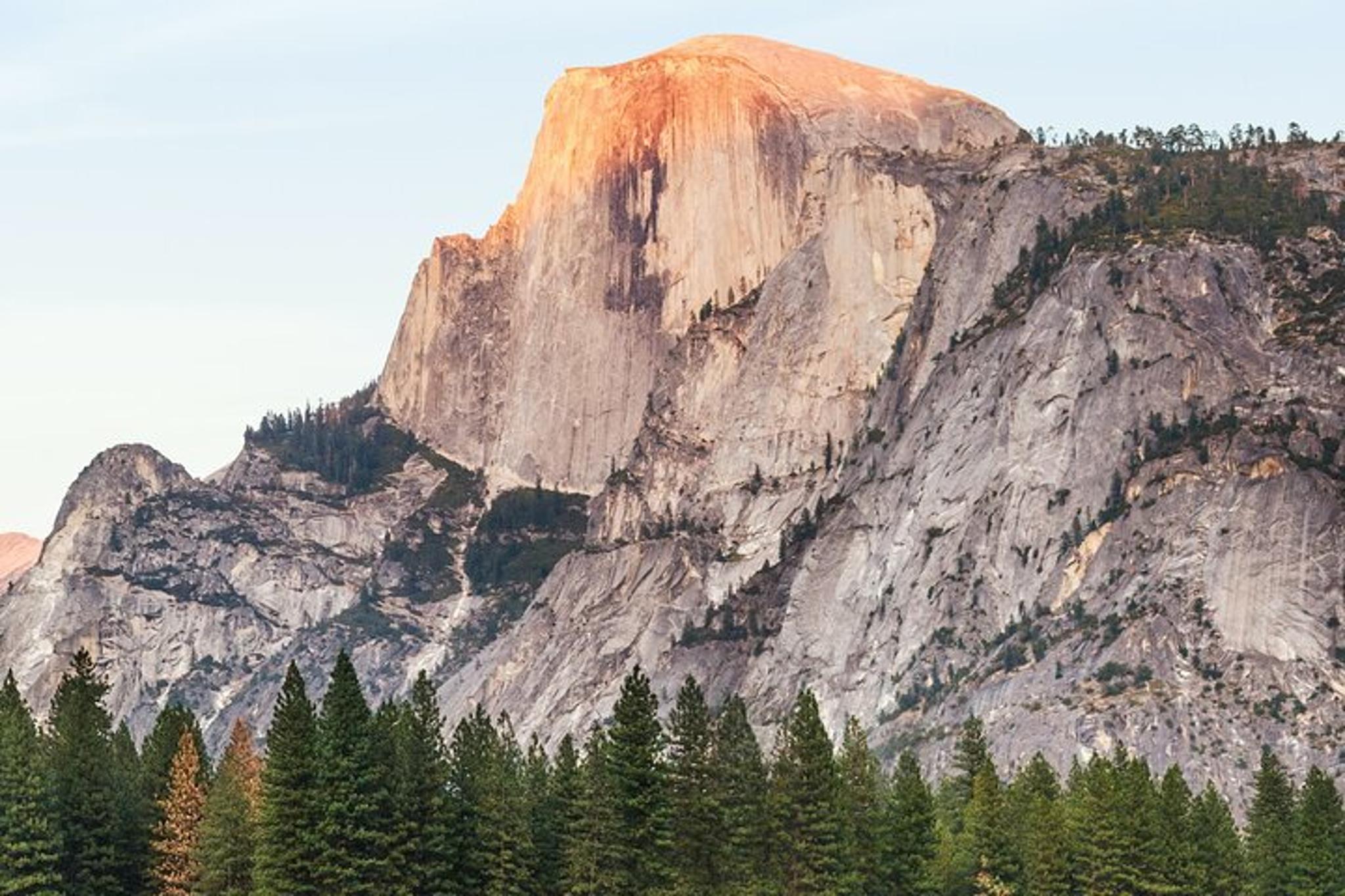 Yosemite Valley and Glacier Point Small Group Tour - Image 3