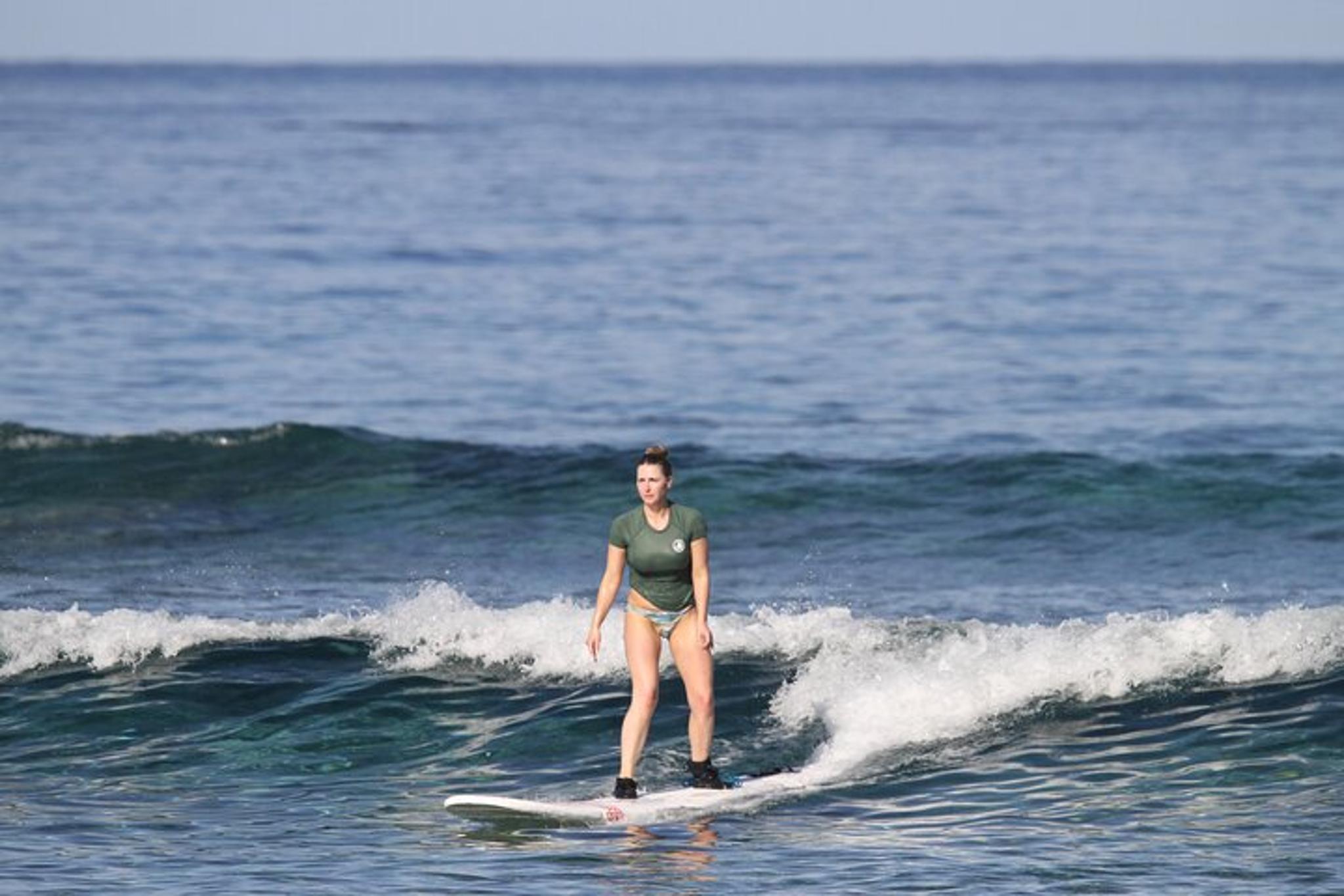 Kona Surf Lessons - Image 4