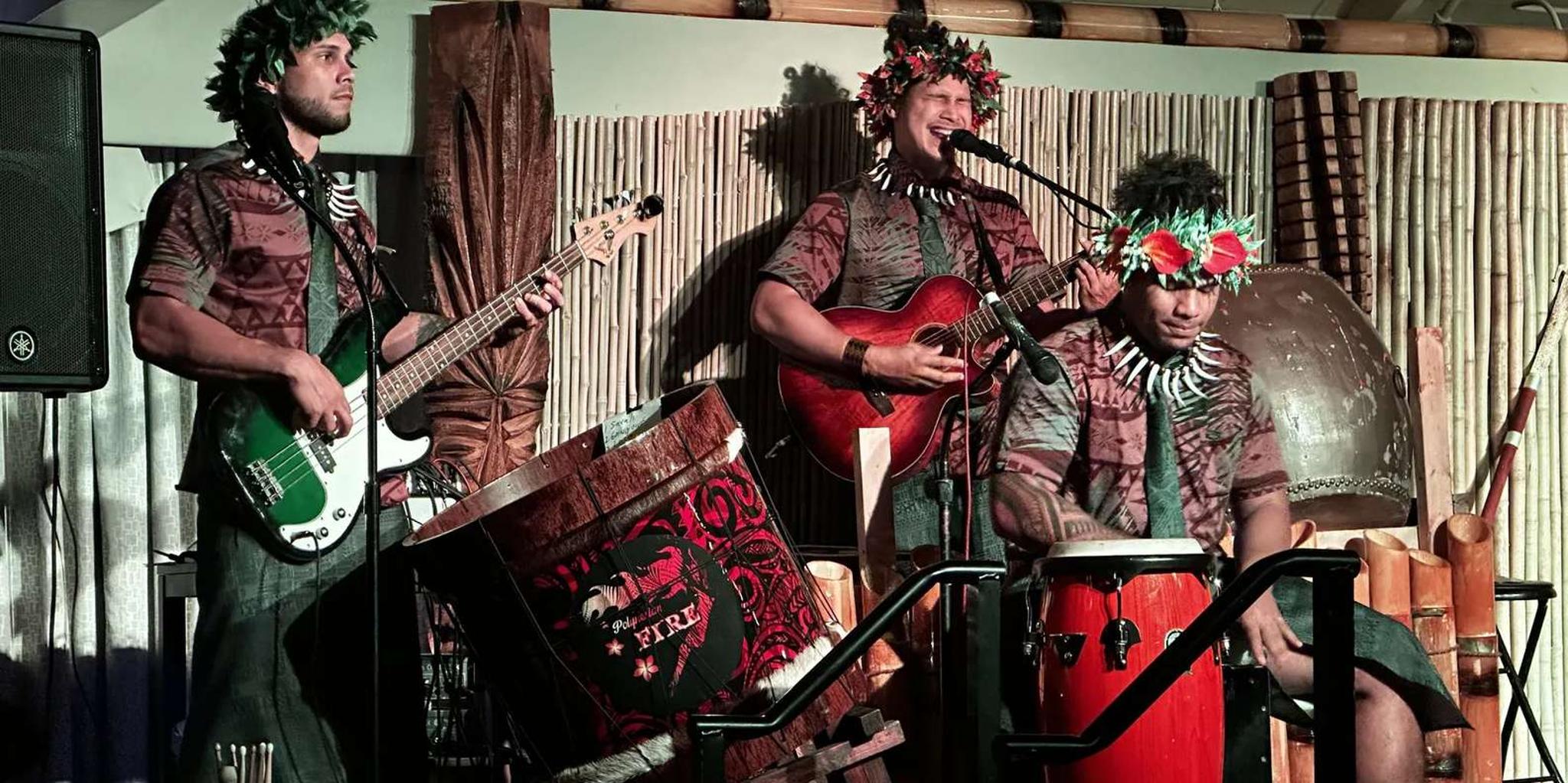 Orlando Polynesian Fire Luau Dinner Show - Image 3