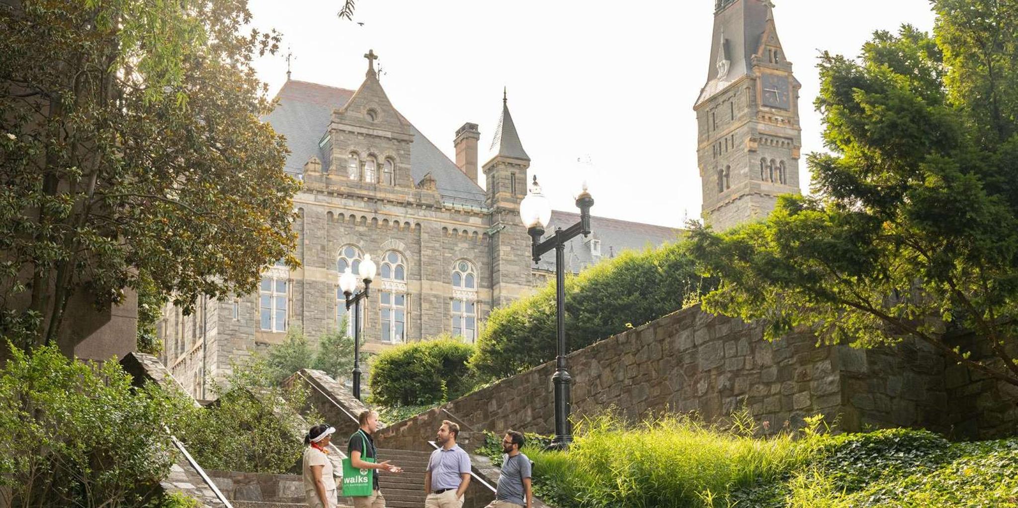 Washington Potomac River Cruise & Georgetown Walking Tour