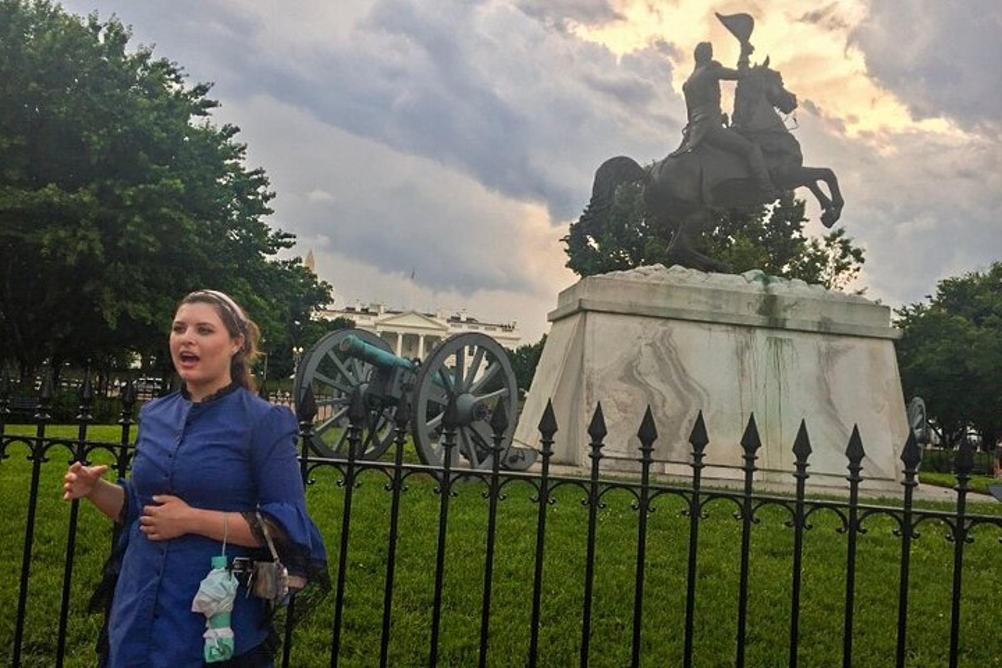 Washington DC Ghost Tour in Lafayette Park - Image 6