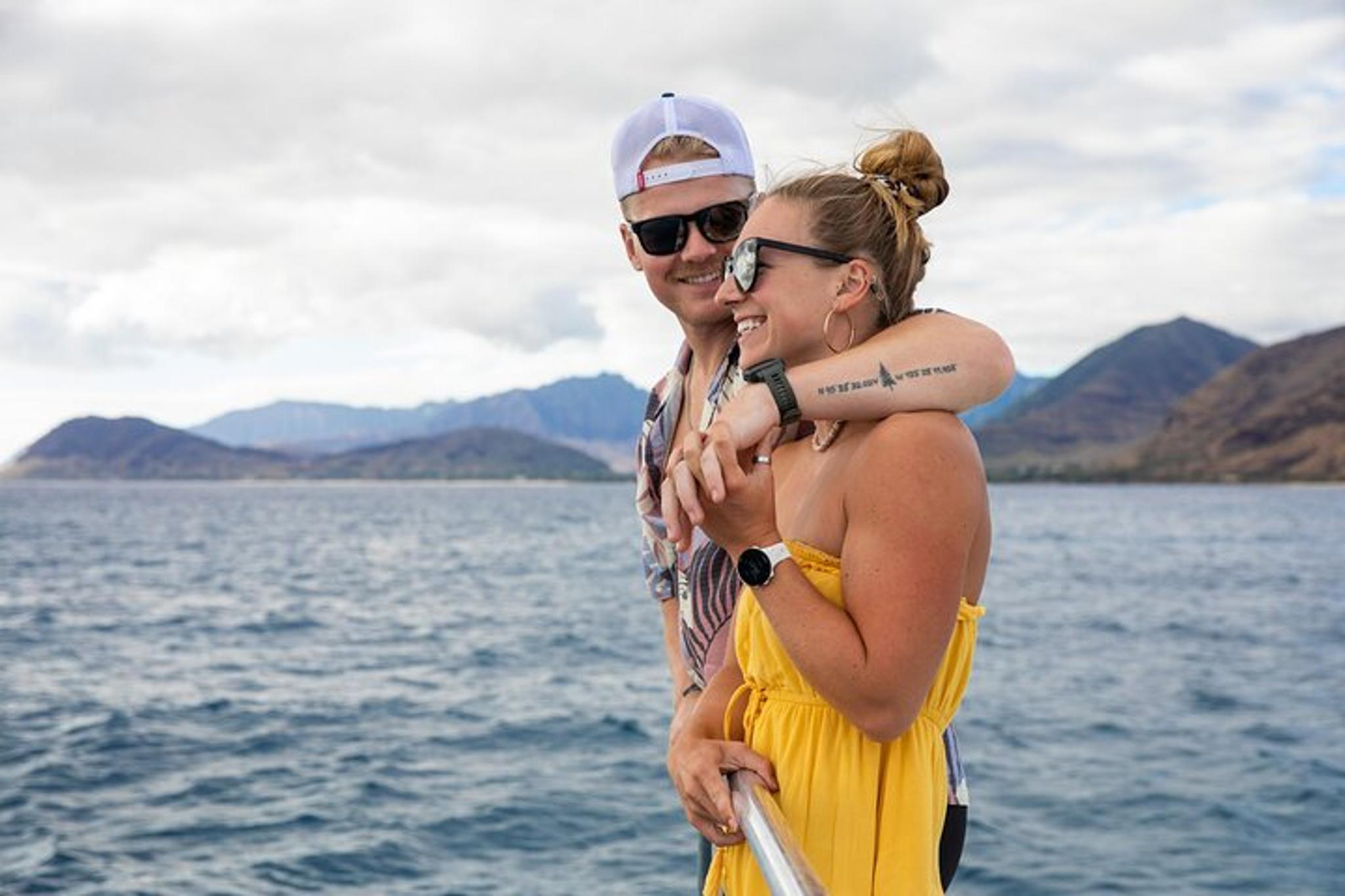 Oahu Sunset Catamaran Sail 2 hr - Image 6