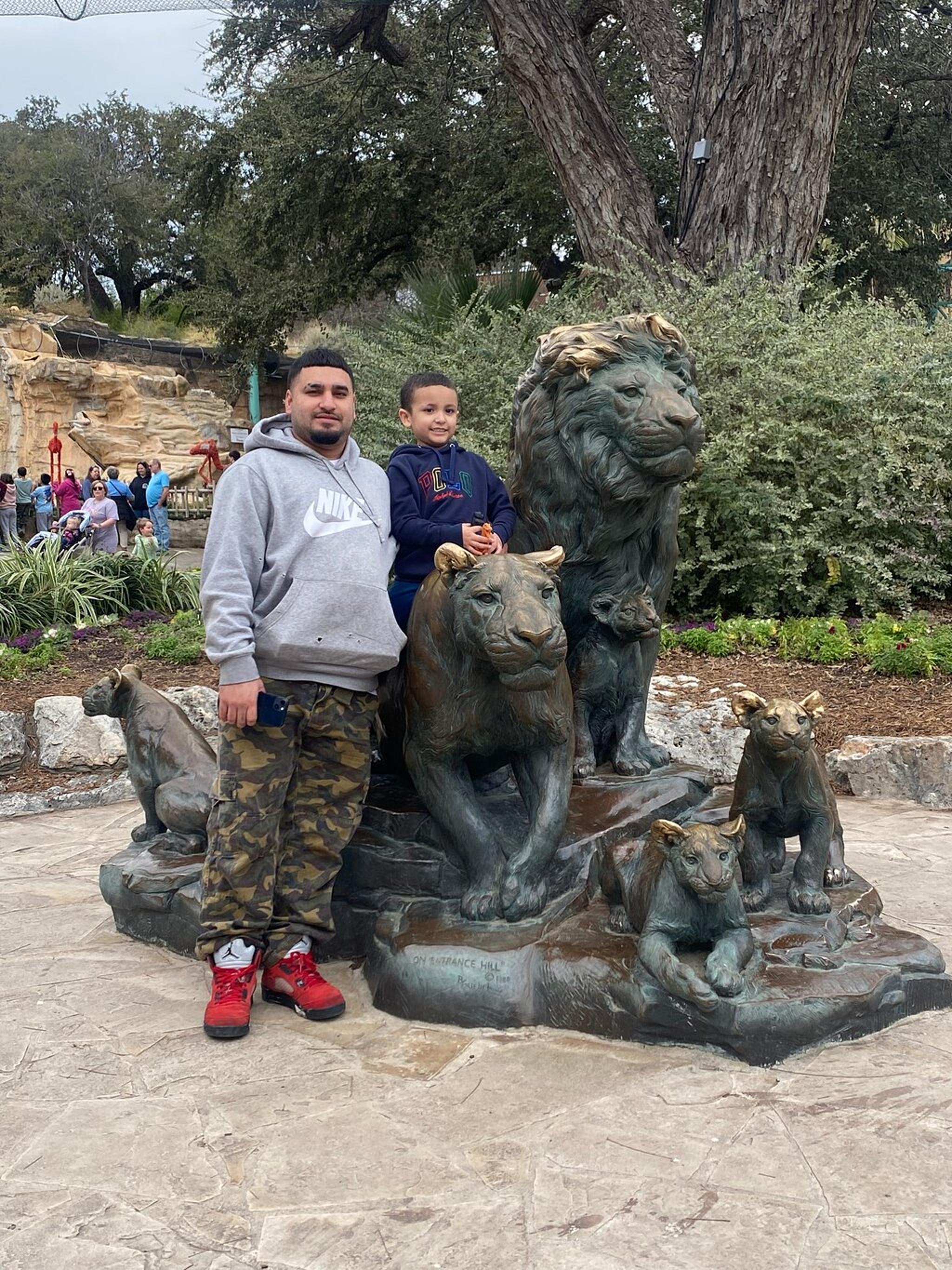 San Antonio Zoo Admission Ticket - Image 6