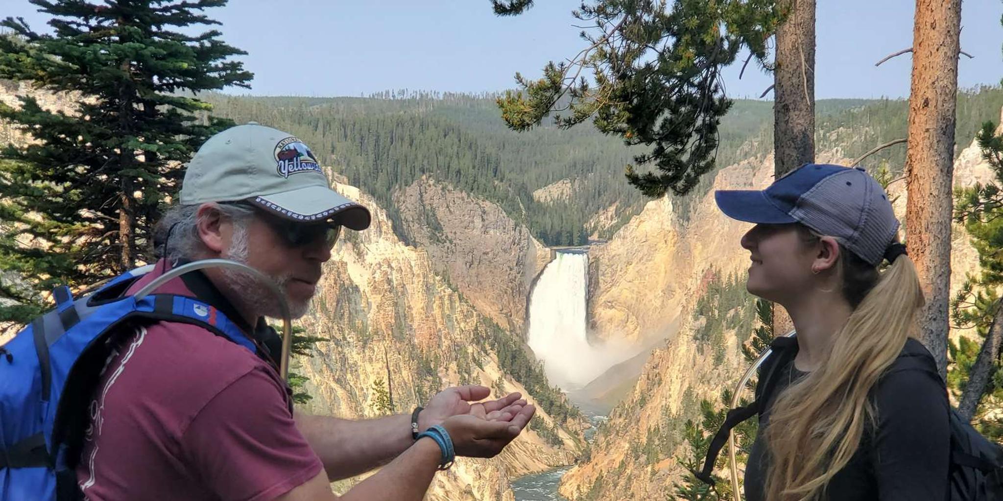 Yellowstone Loop Hike with Lunch - Image 3