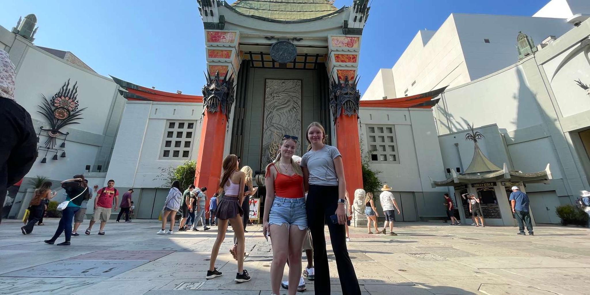 Los Angeles Sightseeing Van Tour - Image 5