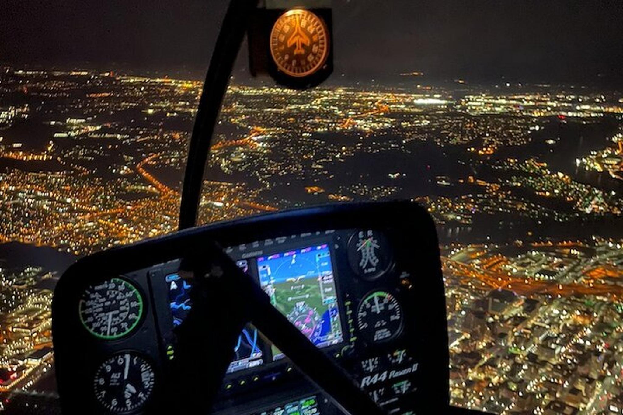 Columbus Private Downtown Helicopter Tour - Image 5