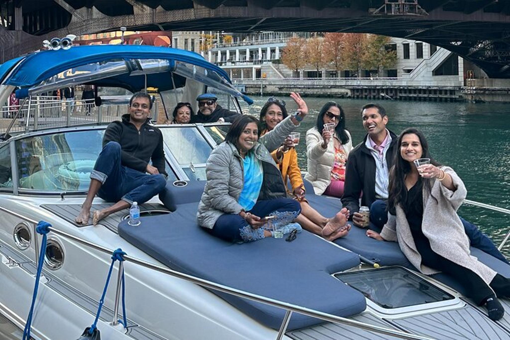 Chicago Private Boat Rental - Image 4