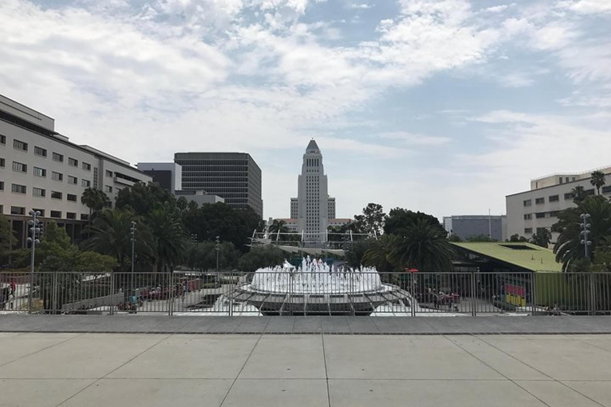 Los Angeles Self-Guided Walking Tour and Scavenger Hunt - Image 4