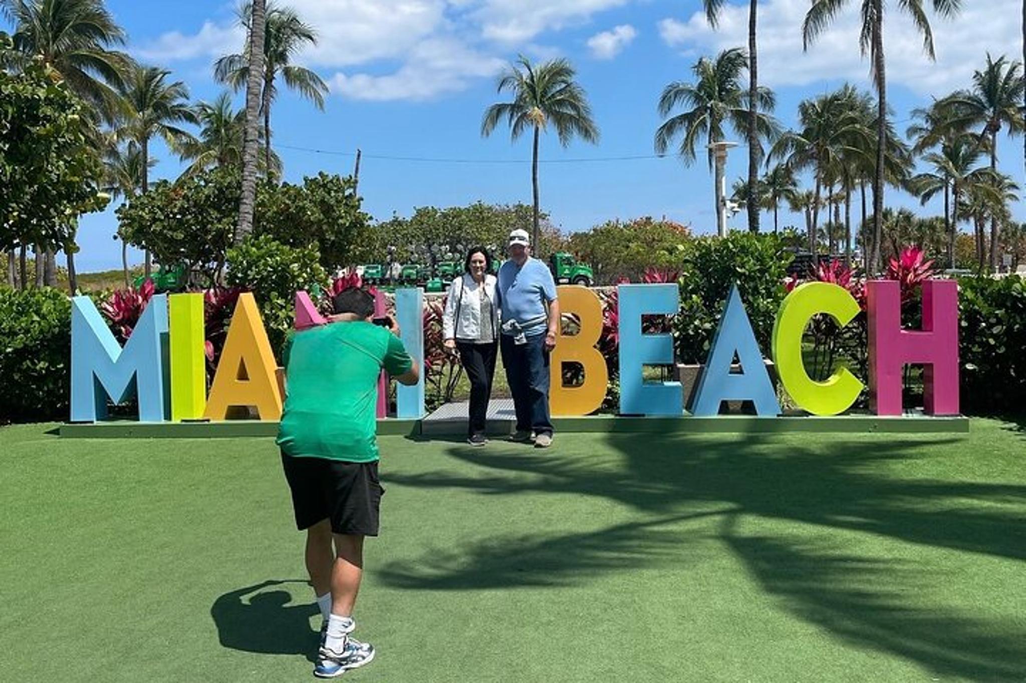 Miami Walking and Boat Tour 5-Hour Combo - Image 5