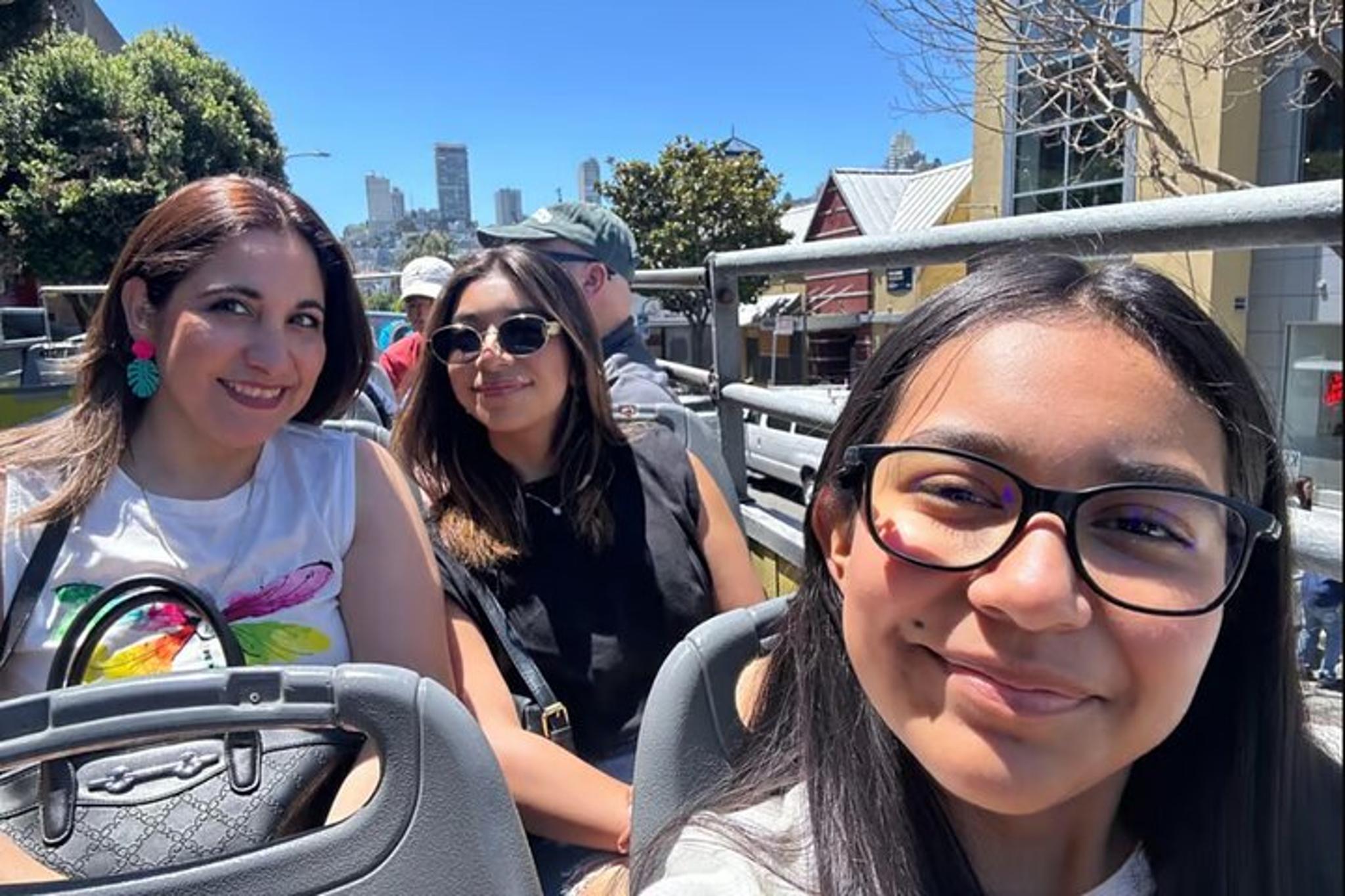 San Francisco Sightseeing Bus Tour with 20 Stops