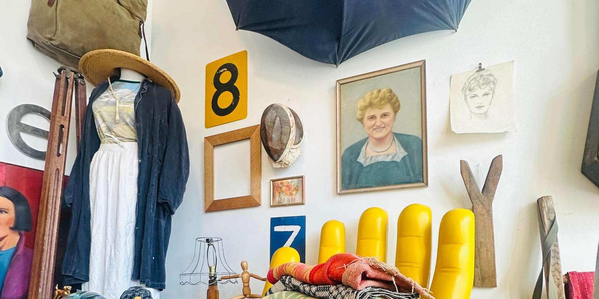 Philadelphia Shopping and Food Walking Tour - Image 4