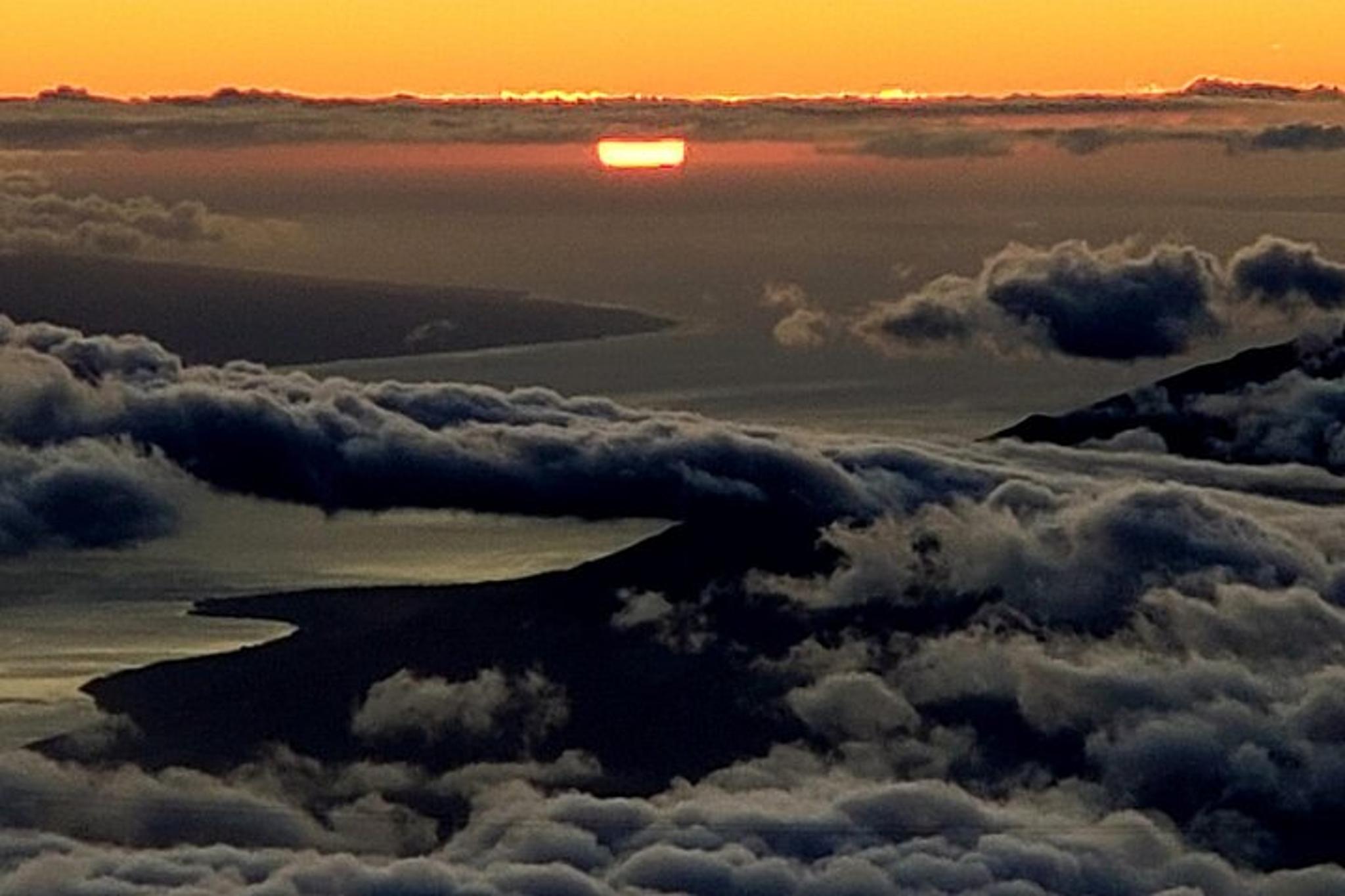Haleakalā Sunset and Astronomy Tour - Image 3